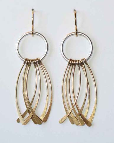 Curved Lashes Earrings